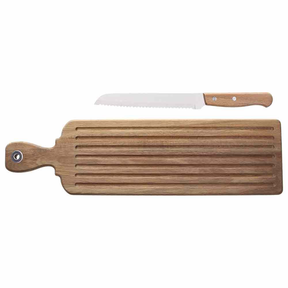 tagliere e coltello
